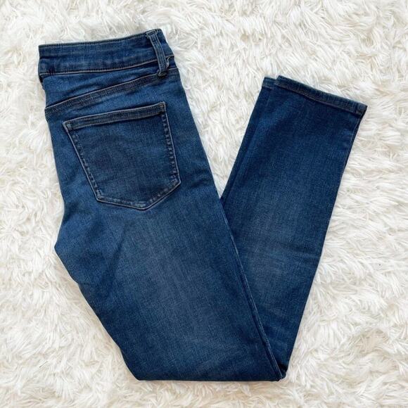 Uniqlo Women's Skinny Jeans Size 24 Tapered Mid Rise Ultra Stretch Light Wash - Picture 3 of 7